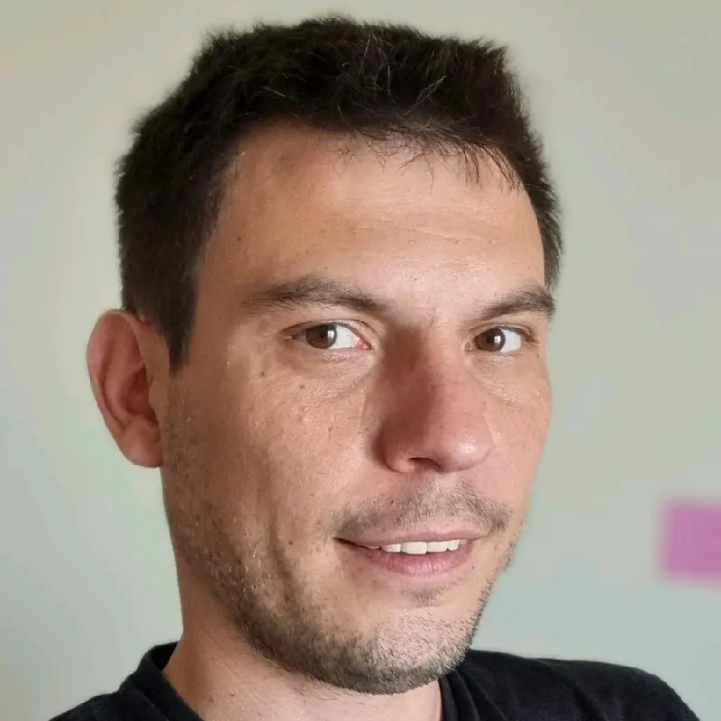 Picture of Bartosz Ostrowski